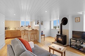 Hill House Hideaway - North East Escapes