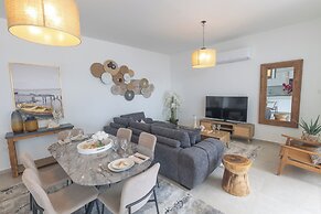 Protaras Aqua Pearl Villa Aq01