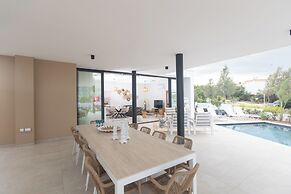 Protaras Aqua Pearl Villa Aq01