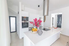 Protaras Aqua Pearl Villa Aq01