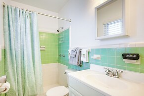 6 Mi to Legoland: Retreat w/ Pool & Fenced Yard