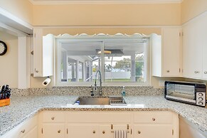 6 Mi to Legoland: Retreat w/ Pool & Fenced Yard