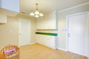 6 Mi to Legoland: Retreat w/ Pool & Fenced Yard