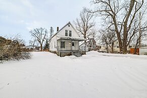 Near Hiking & Skiing: Cozy Home in Cortland!