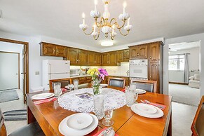 Secluded Ohio Amish Country Getaway w/ Fire Pit