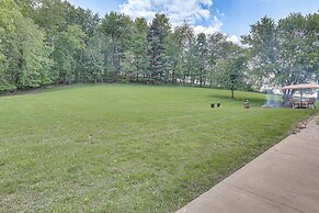 Secluded Ohio Amish Country Getaway w/ Fire Pit