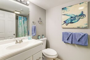 2 Mi to Rehoboth Beach: Condo w/ Pool Access!