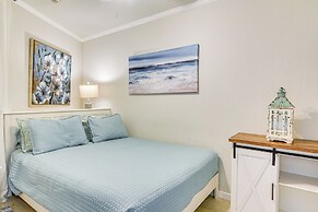 Walk to Galveston Beach: Condo w/ Ocean Views!