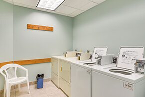 Walk to Galveston Beach: Condo w/ Ocean Views!