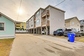 Walk to Ocean: Carolina Beach Condo w/ 2 Balconies