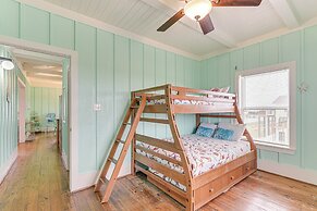 Walk to Beach: Home w/ Hot Tub & Deck in Gilchrist