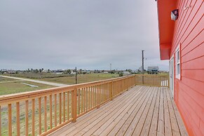 Balcony & Sunset Views: Coastal Port Bolivar Gem