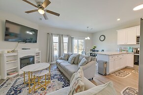 Stay & Play: Spacious Concord Townhome Near Uptown