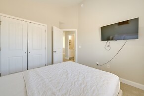 Stay & Play: Spacious Concord Townhome Near Uptown