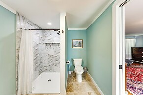 4 Mi to Savannah River Access: Home w/ Fire Pit