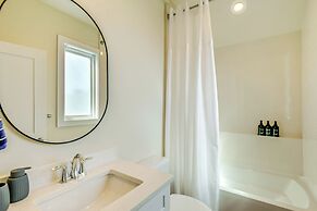 1 Mi to Beach: Home w/ Pool Access in Port Aransas