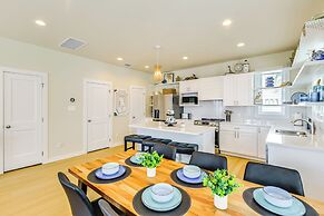 1 Mi to Beach: Home w/ Pool Access in Port Aransas