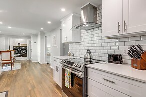 Family Friendly: Lake Wildwood Escape in Macon!