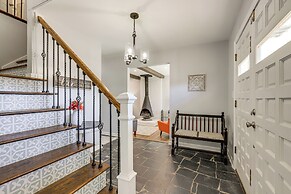 Family Friendly: Lake Wildwood Escape in Macon!