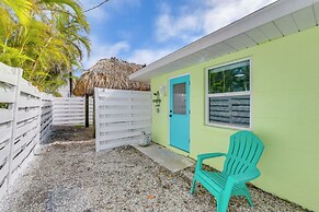 Fish, Swim & Unwind: Anna Maria Apt