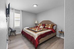 Cozy Home Near Government Canyon in San Antonio!