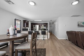 Cozy Home Near Government Canyon in San Antonio!