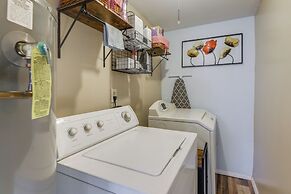 3 Mi to Englewood Dam: Pet-friendly Home w/ Yard!