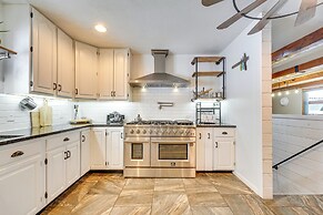 Fire Pit + Game Room: North East Family Retreat!