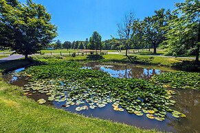 Fire Pit + Game Room: North East Family Retreat!