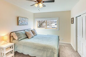 Patio & Mountain Views: Farmhouse in Mancos!