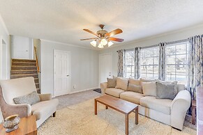 4 Mi to Dtwn: Home w/ Deck & Yard in Wilson