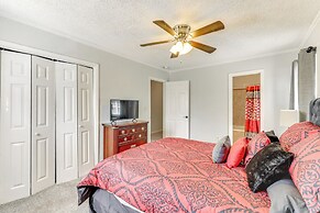 4 Mi to Dtwn: Home w/ Deck & Yard in Wilson