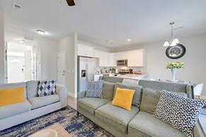 5 Mi to Charlotte Motor Speedway: Cozy Townhome