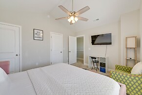 5 Mi to Charlotte Motor Speedway: Cozy Townhome