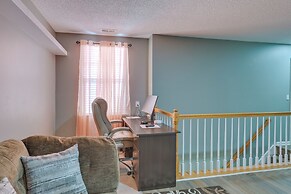 Home 9 Mi to Uptown Charlotte: Dogs Welcome!