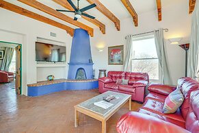 1 Mi to Saguaro NP: Charming Tucson Casita