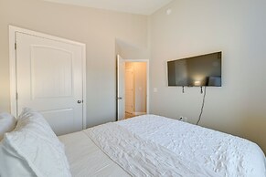 6 Mi to PNC Music Pavilion: Concord Townhome