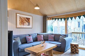 Host Stay Gwyle in Wareham