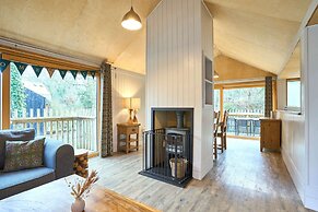 Host Stay Gwyle in Wareham