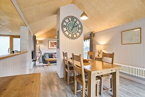 Host Stay Gwyle in Wareham