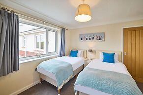 Host Stay Kittling Nook