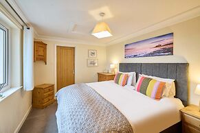 Host Stay Kittling Nook