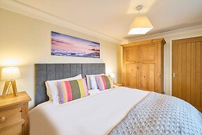 Host Stay Kittling Nook