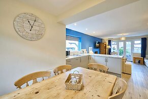 Host Stay Kittling Nook