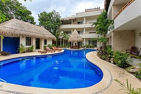 Aldea Zama Penthouse w Private Rooftop Jacuzzi