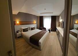 ROCCİA DOWNTOWN HOTEL