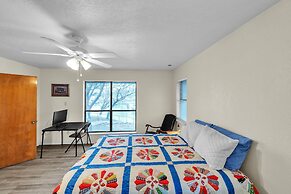 Lake House At Granbury 3 Bedroom Home