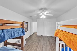 Lake House At Granbury 3 Bedroom Home