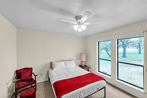 Lake House At Granbury 3 Bedroom Home