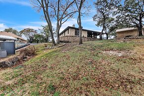 Lake House At Granbury 3 Bedroom Home
